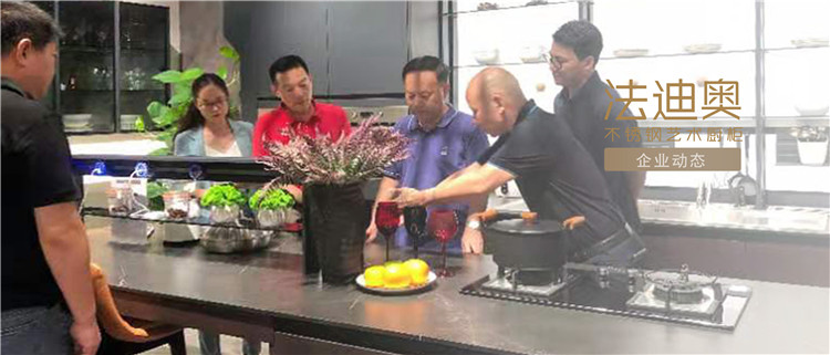 封面.jpg 封面.jpg